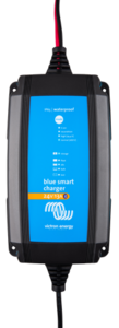 Akkulaturi Victron Blue Smart IP65 24/13 (1) CEE 7/16