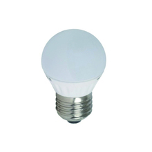 LED-polttimo E27-kannalla 5 W