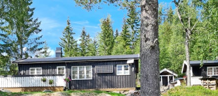 Aurinkosähkö mökille